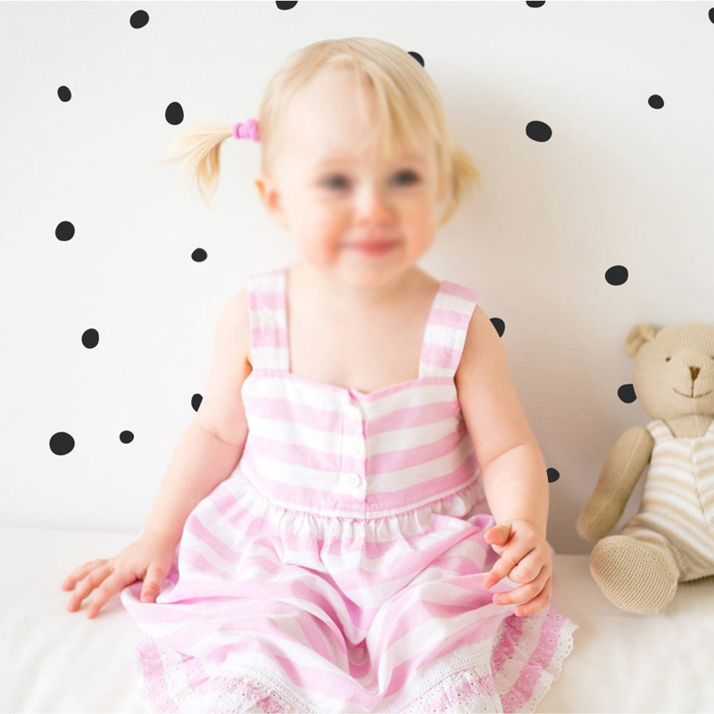 Home Decor Y2K - MINI Hand Drawn Polka Dots Wall