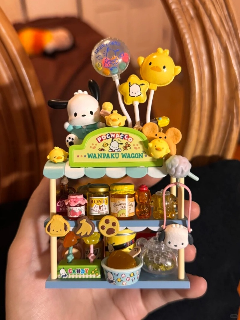 Re-Ment Sanrio Series Hello Ki - Home Decor Online recension och pris