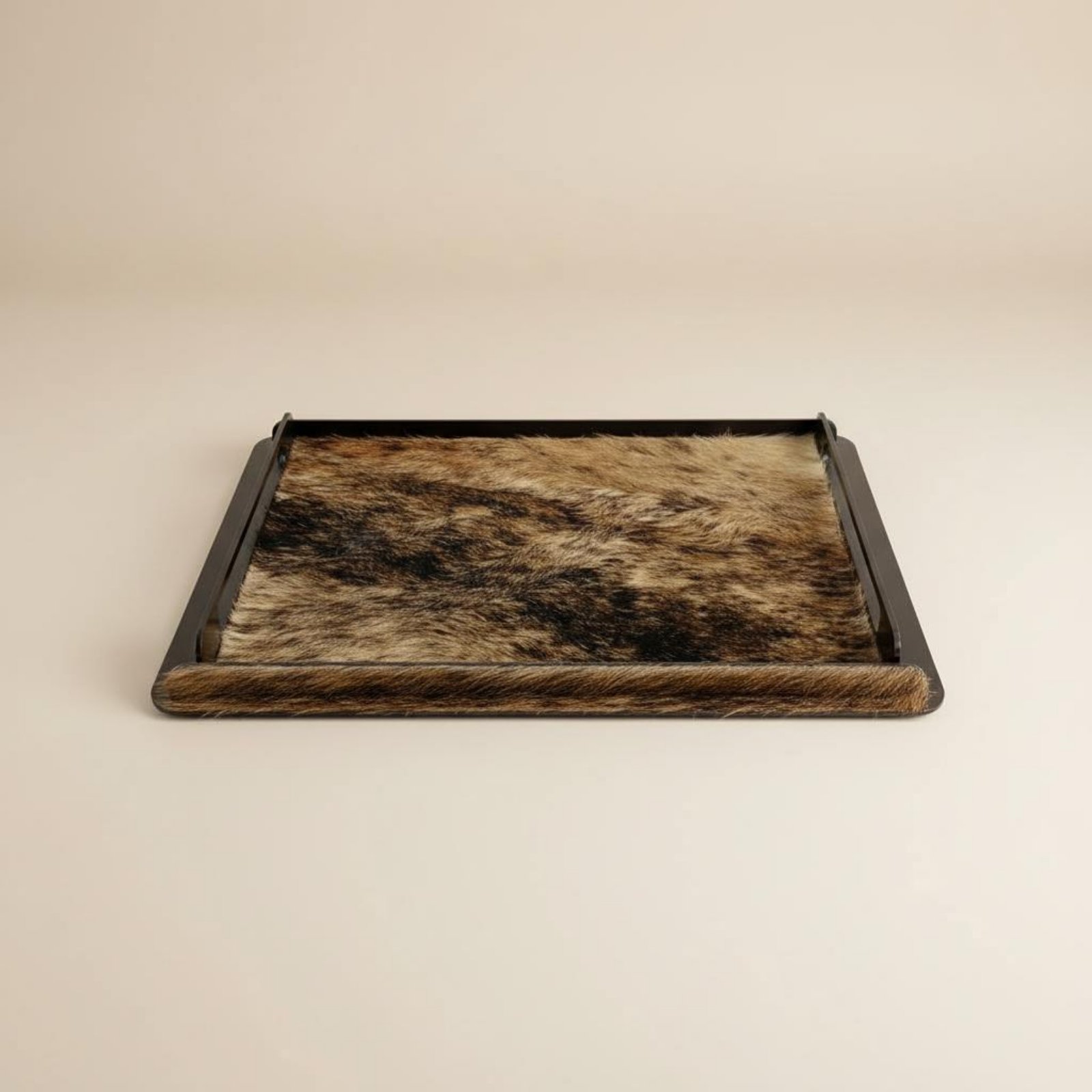 Horsehair Decorative Tray Crea - Home Decor Living recension och pris