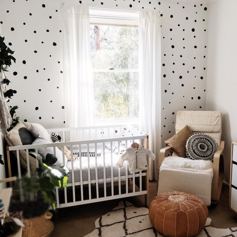 MINI Hand Drawn Polka Dots Wal - Home Decor Y2K recension och pris